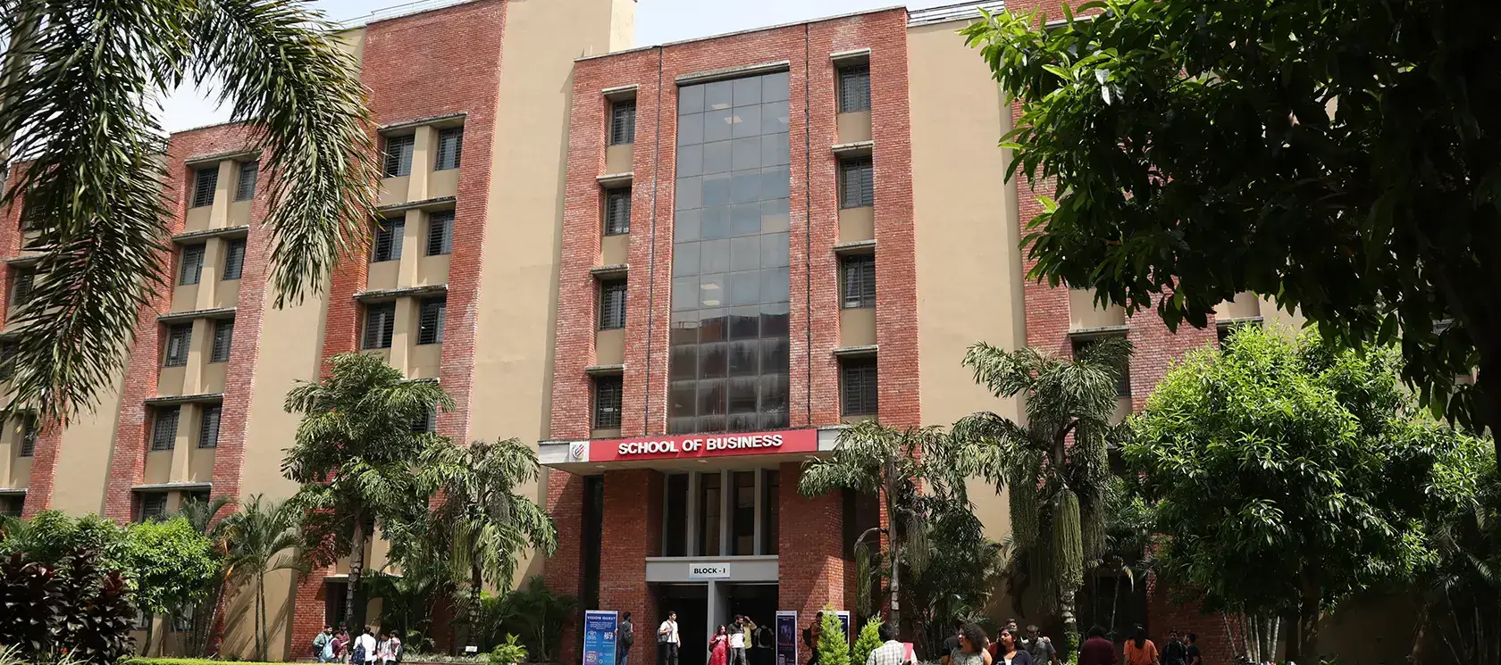 Take a Tour - School of Business